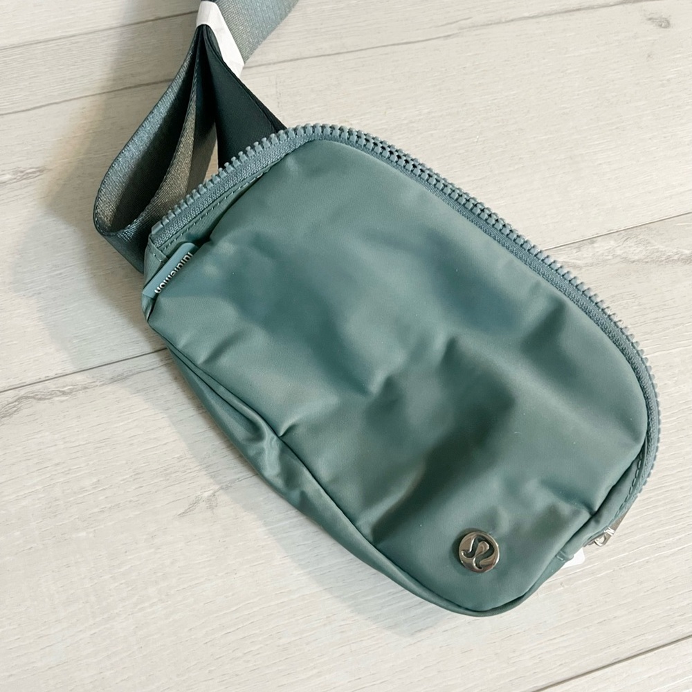 Lululemon Belt Bag